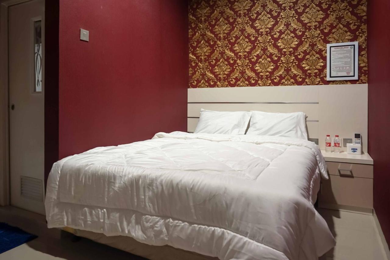 ホテル Omah Kalimosodo Mitra Reddoorz Near Stasiun Malang Kota Baru エクステリア 写真